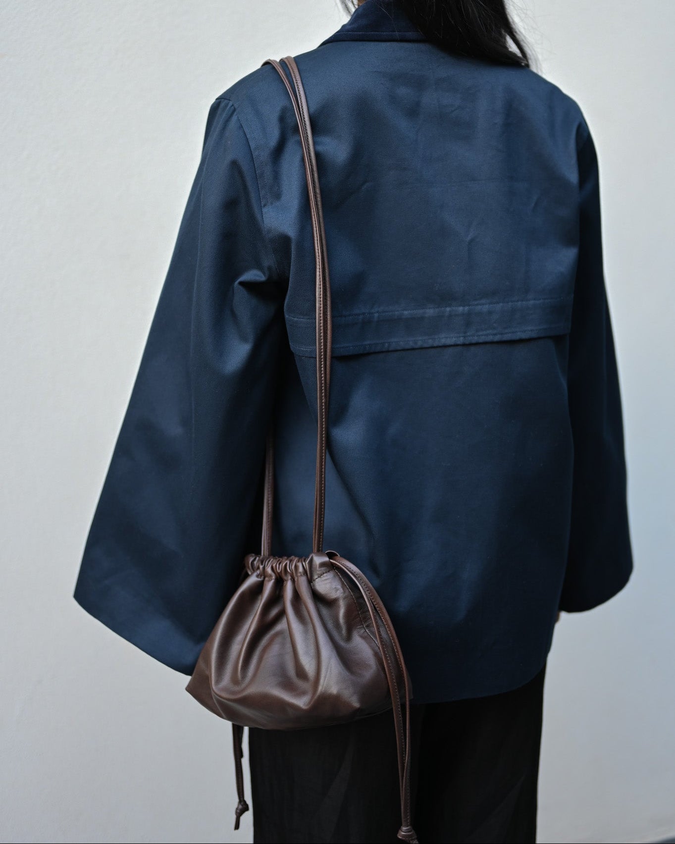 Shibui Cross Body Large Cacao