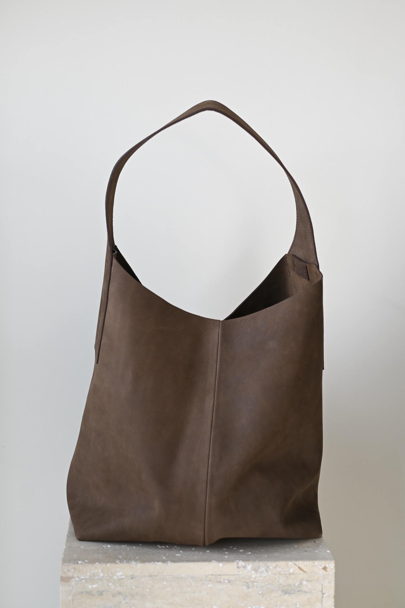 Harukaze Hobo Chestnut