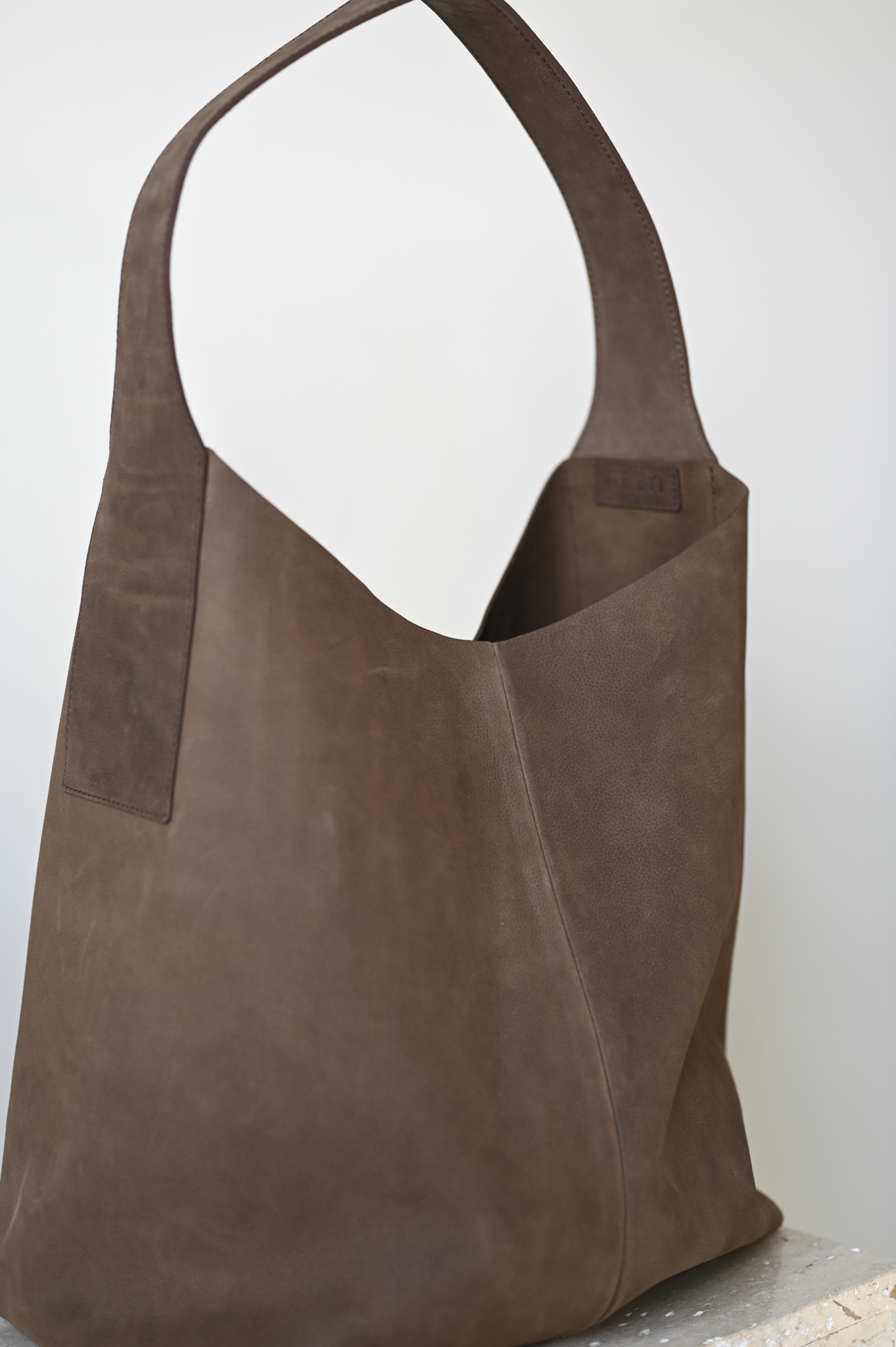 Harukaze Hobo Chestnut