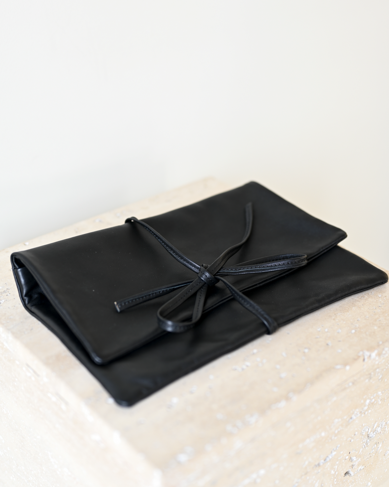 Shibui Clutch Night