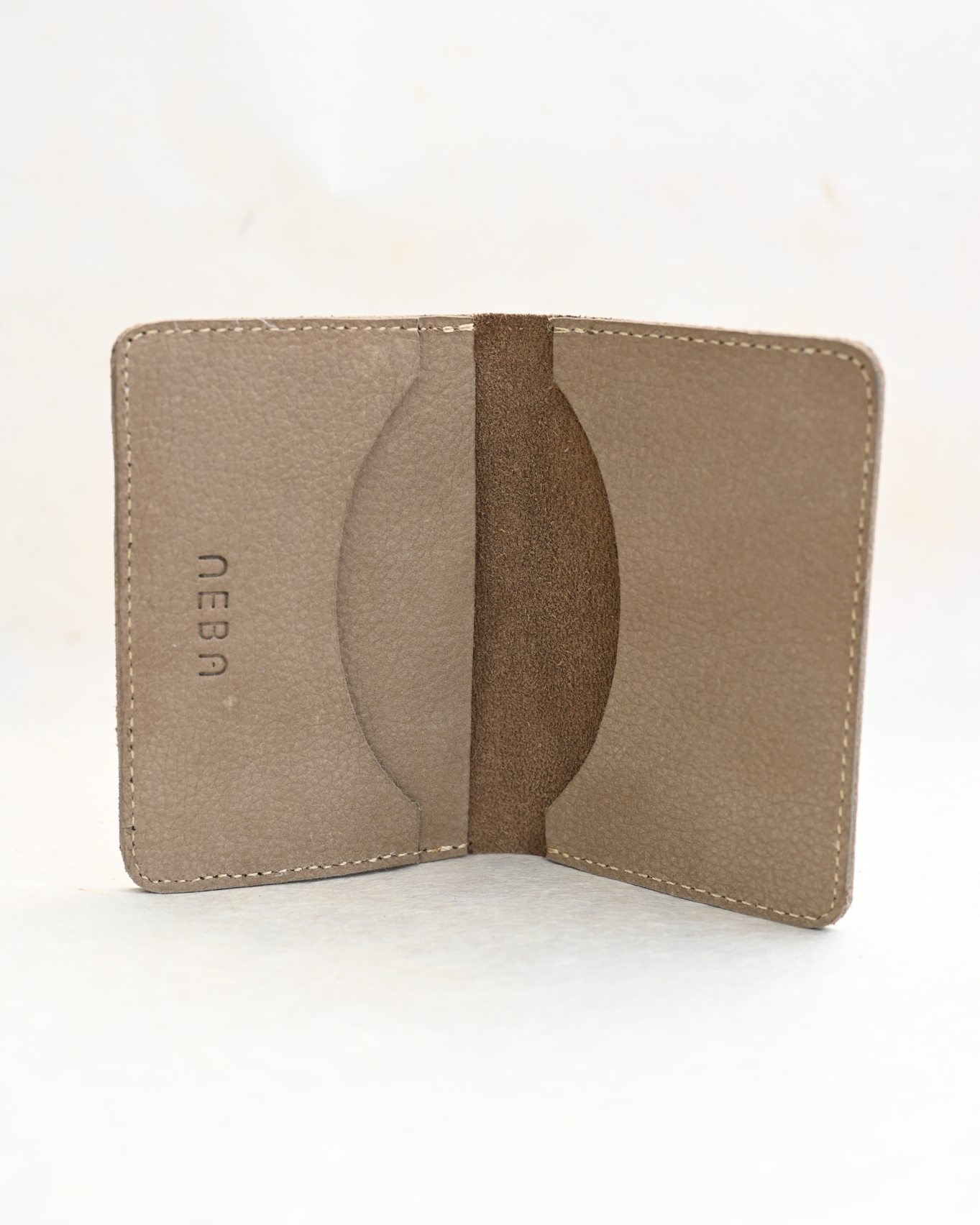 Kanjin Taupe