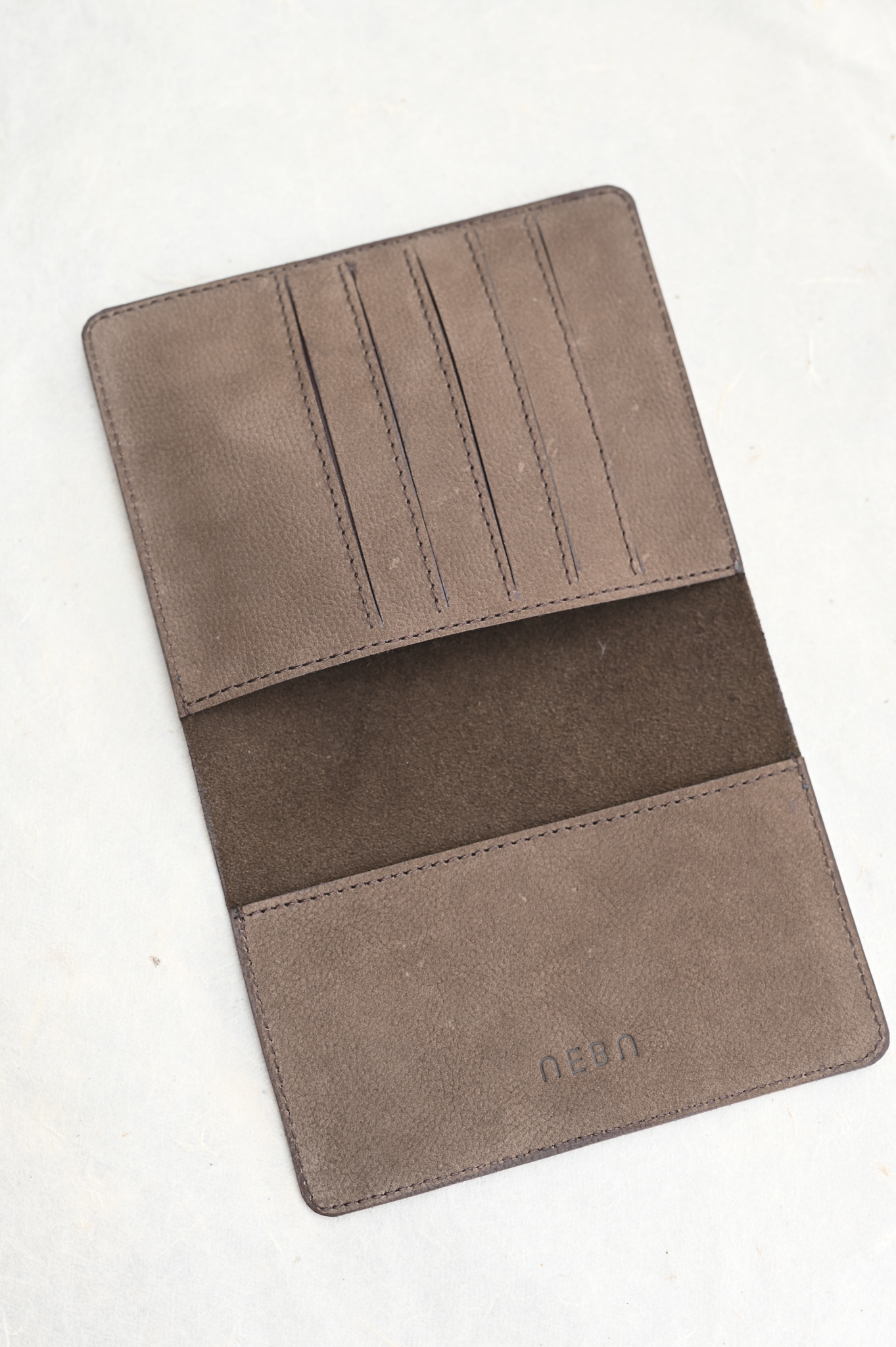 Pasupōto Passport Cover Cedar
