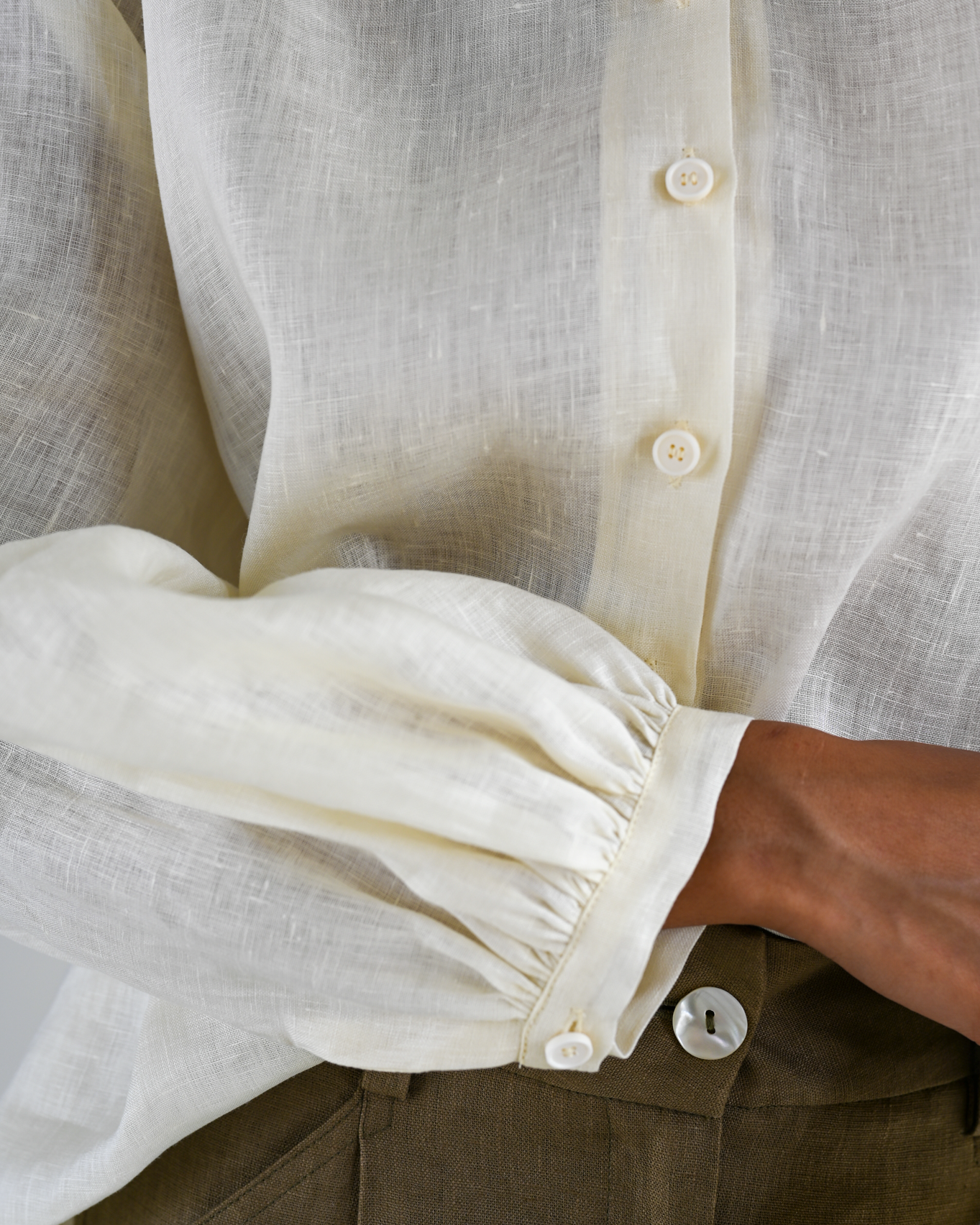 Vayu Shirt Milk Linen