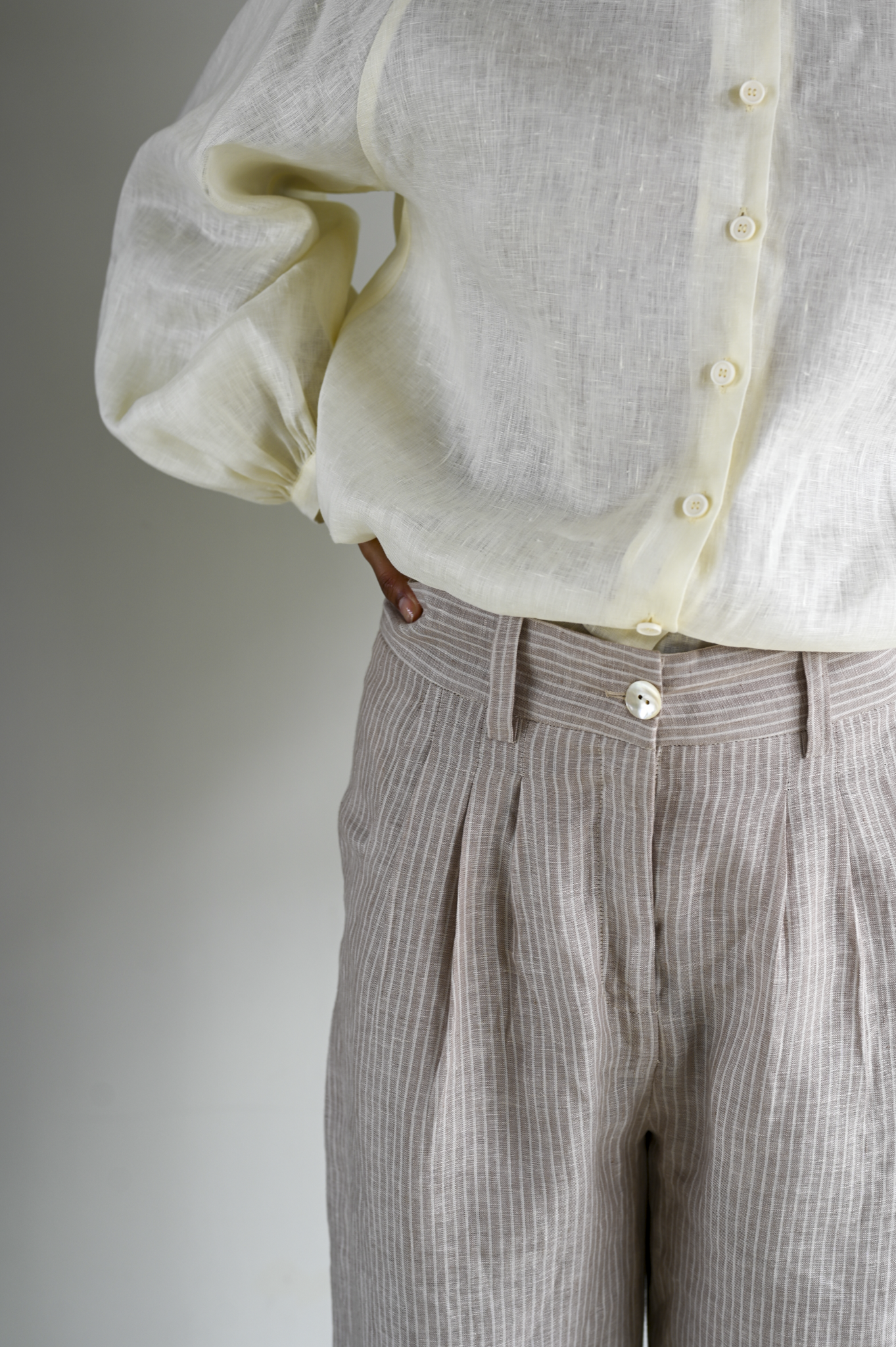 Astha Pants Latte Cream Linen