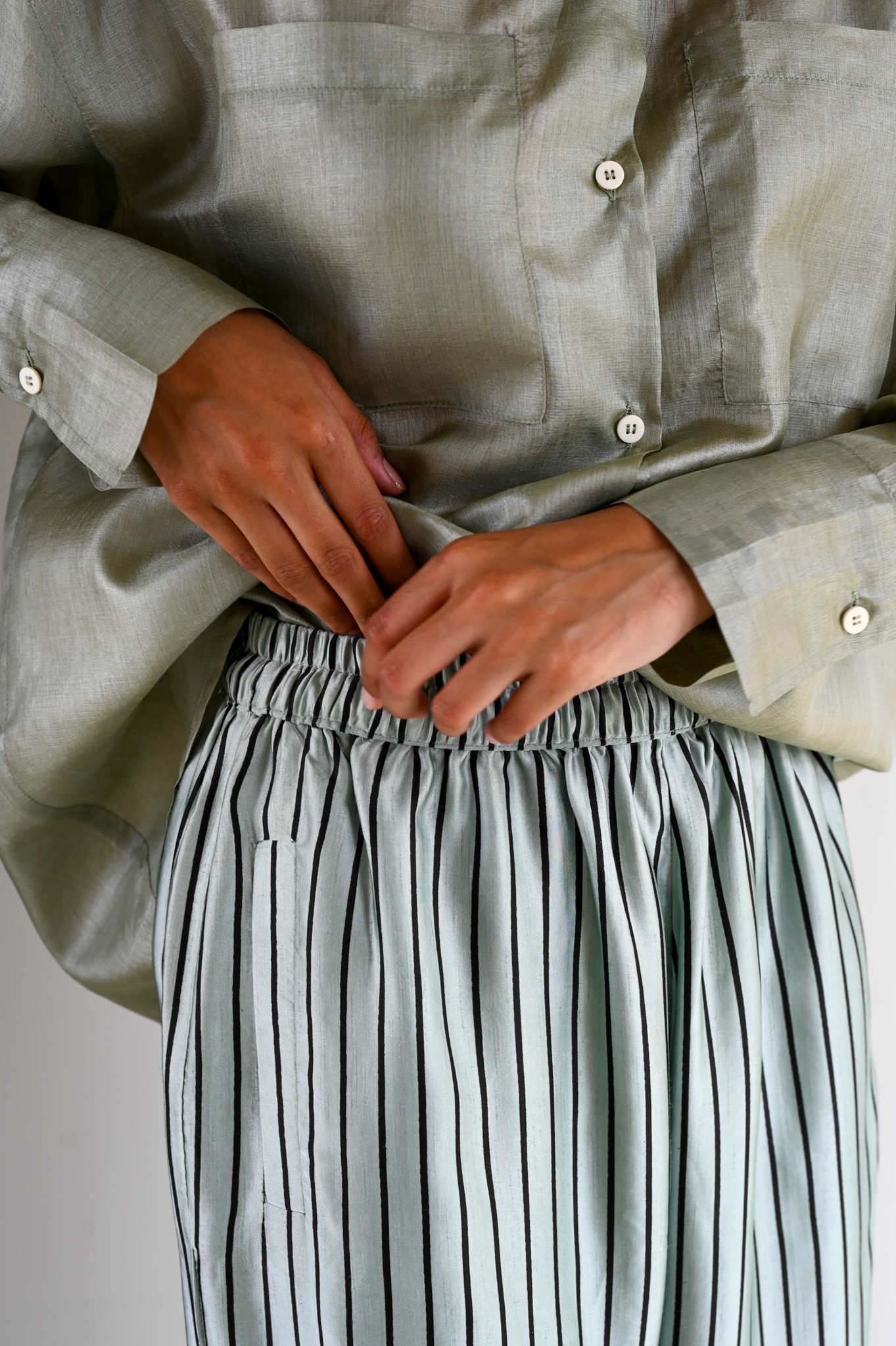 Khin Pants Frosty Mint Silk Linen
