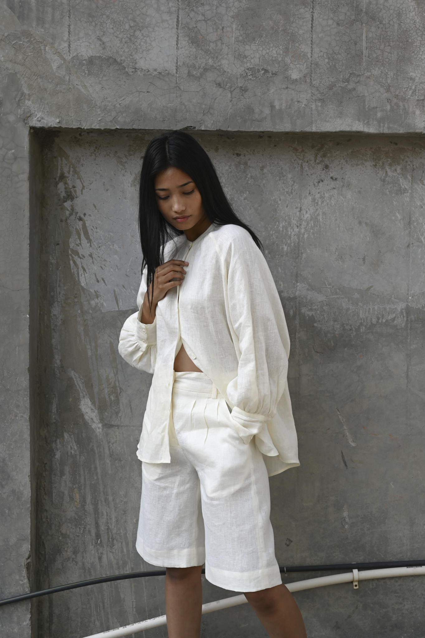 Bermuda Shorts Milk Linen