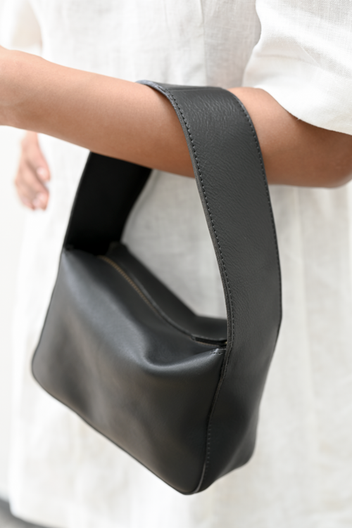 Agnes Bag Night