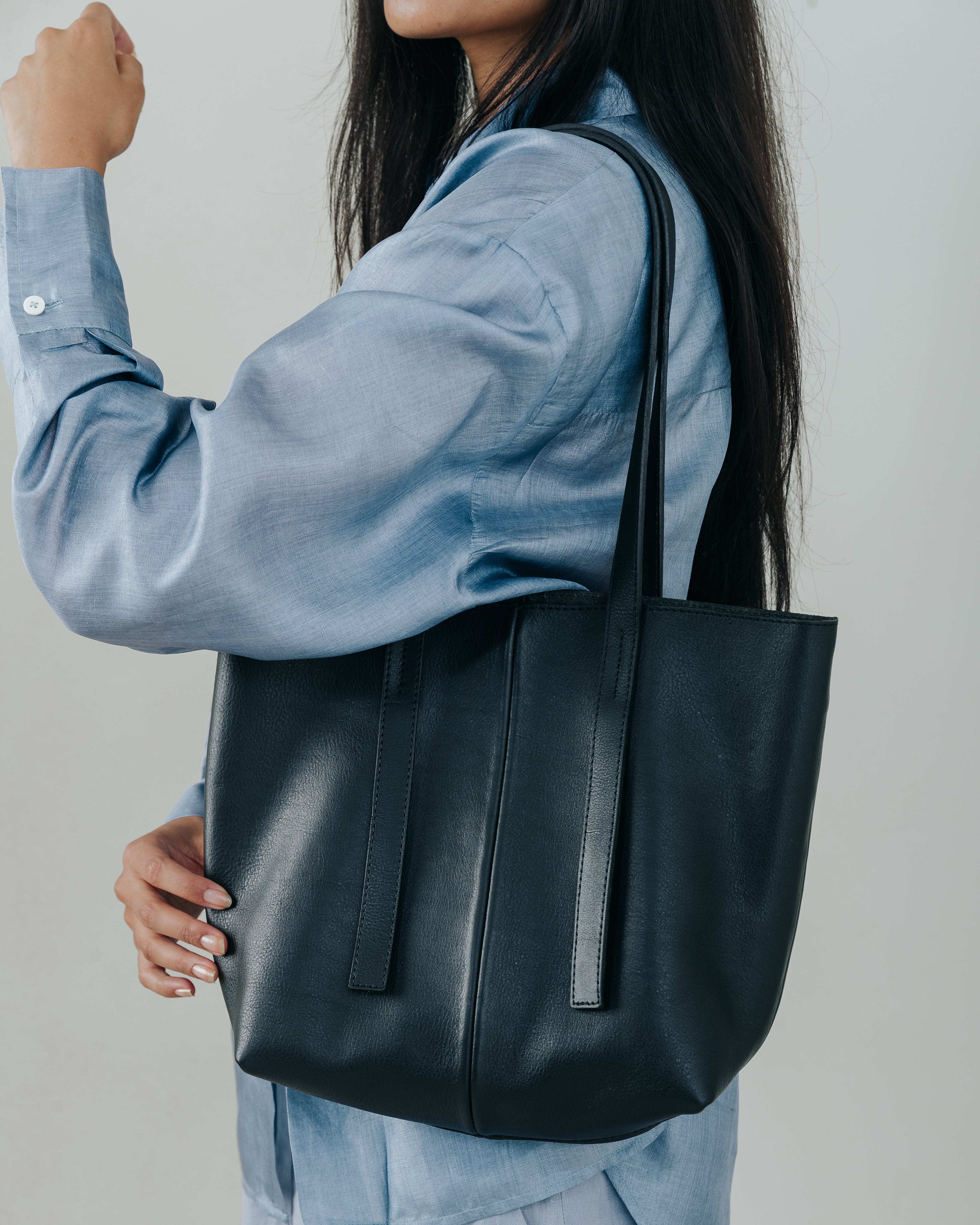 Ikigai Tote PM Indigo